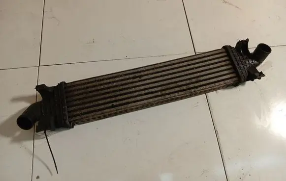 Ford Focus Intercooler radiator 3M5H9L440AE