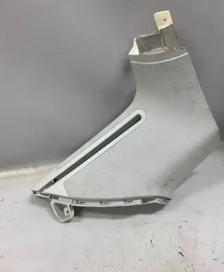 Audi Q7 4M (D)pillar trim (top) 4M0867245D