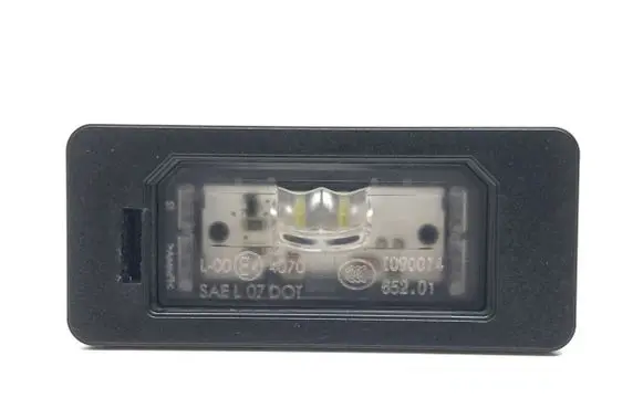 BMW X1 F48 F49 Number plate light 632671932932 7193293