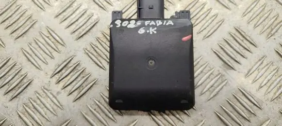 Skoda Fabia Mk4 (6VA) Blind spot module 2Q0907685B