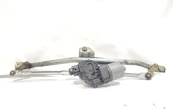 Volkswagen PASSAT B5.5 Front wiper linkage and motor 3B1955113C 0390241505 058010523