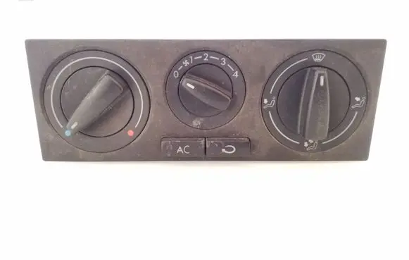 Volkswagen Golf IV Climate control unit 1J0820045F
