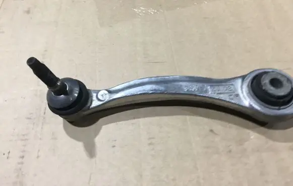 BMW X5 E70 Rear control arm 6795048