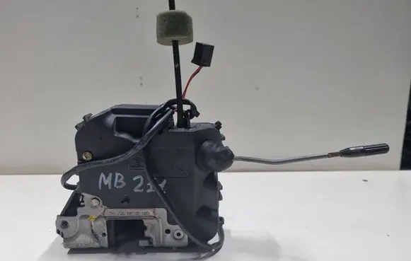 Mercedes-Benz E W211 Front door lock 2117200635