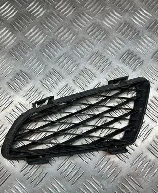 Mazda 6 Front bumper lower grill GJ6350021 GJ6350621