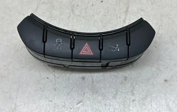Audi TT TTS Mk2 Hazard light switch 8J0927137H