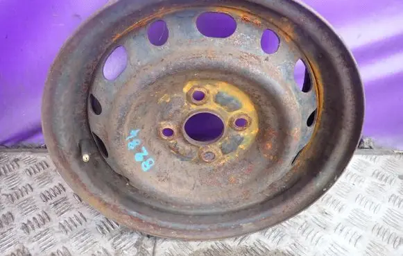 Mazda 2 R14 steel rim 5270