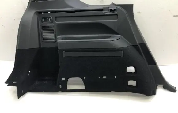 Volkswagen Touran III Trunk/boot side trim panel