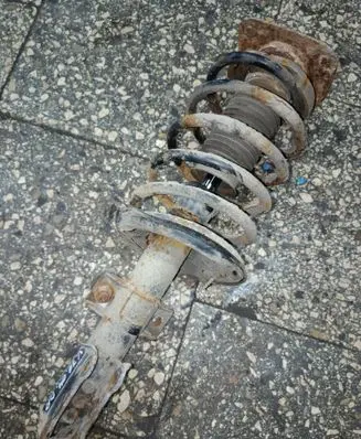 Volvo V70 Front shock absorber/damper