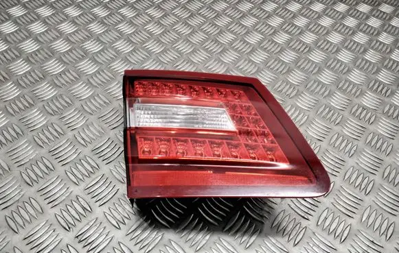 Mercedes-Benz E W212 Tailgate rear/tail lights