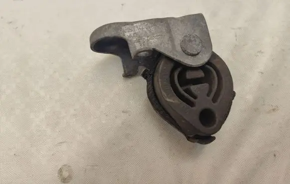 Audi Q5 SQ5 FY Muffler mount bracket/holder 80A253144D