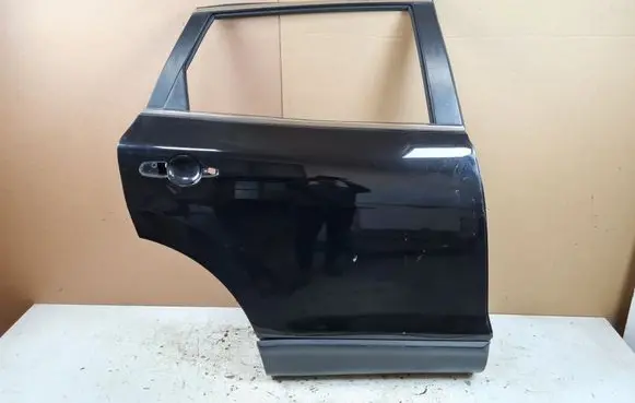 Mazda CX-9 Rear door