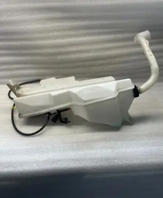 Volvo S90, V90 Windshield washer fluid reservoir/tank 31662427 31662426 31662428