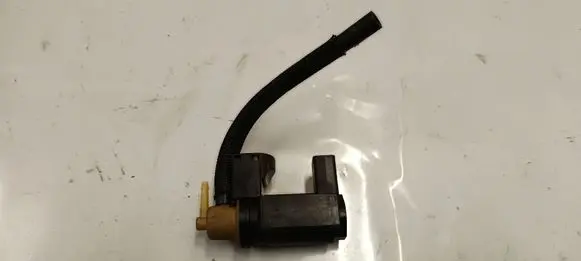 Volvo S90, V90 Turbo solenoid valve 31339808