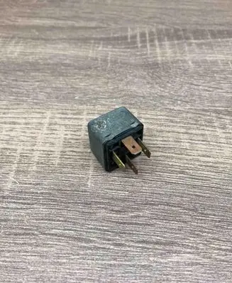 Audi 80 90 B2 Other relay 431951253B 0332914123
