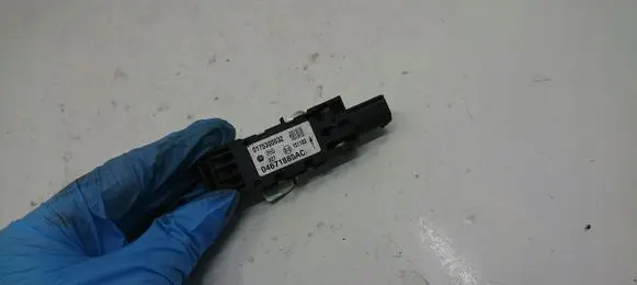 Chrysler PT Cruiser Airbag deployment crash/impact sensor 04671885AC
