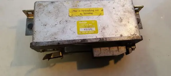 Audi 80 90 B3 ABS control unit/module 0265103032 857907379D