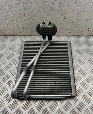 KIA Sportage Air conditioning (A/C) radiator (interior) 
