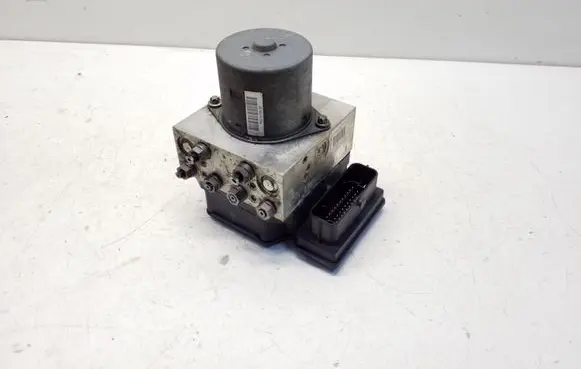 Volkswagen PASSAT B7 ABS Pump 17618970A 3AA614109BK