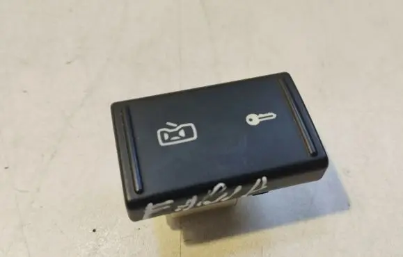 Central locking switch button