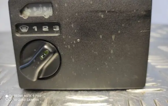 Volkswagen Transporter - Caravelle T4 Interior fan control switch 701959531