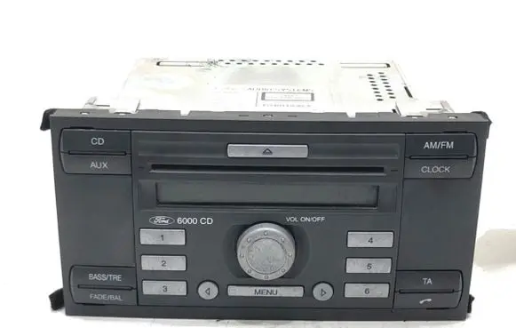 Radio/CD/DVD/GPS head unit