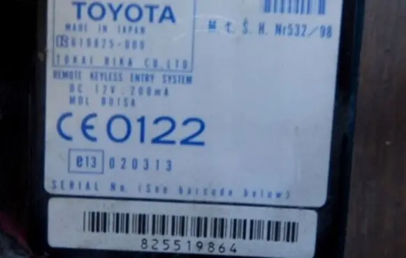 Toyota Avensis T270 Immobilizer control unit/module 8978405030
