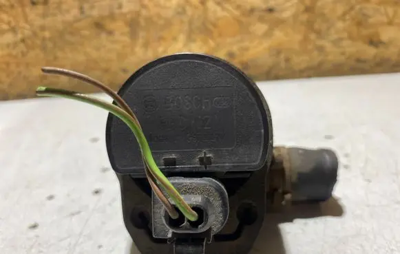 Mercedes-Benz CLS C219 Electric auxiliary coolant/water pump A2118350028
