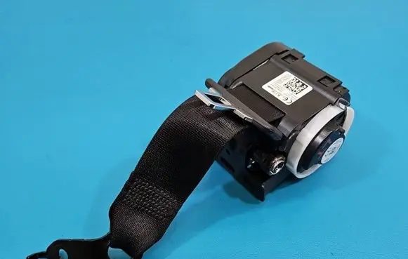 BMW iX1 Rear seatbelt 652784000E IMPRK1573525