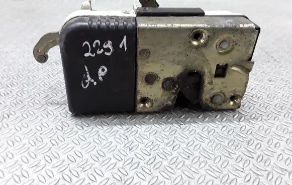 Fiat Ulysse Front door lock