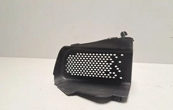 Porsche Macan (95B) Intercooler air guide/duct channel 95B121699G