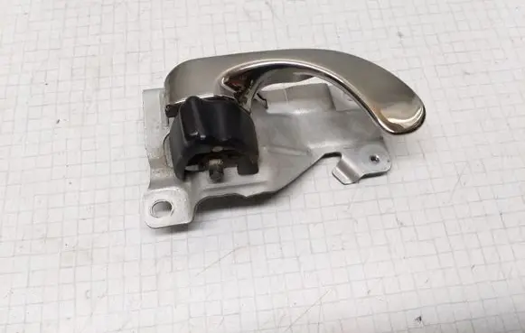 Mitsubishi Galant Front door interior handle