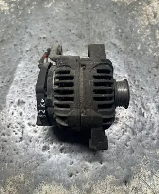 Opel Zafira A Generator/alternator 90561971 0124415002