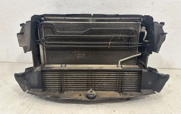 Mercedes-Benz E C207 W207 Radiator set A2045000254 A2045000654 A2045003603