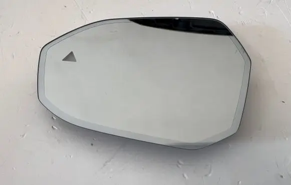 BMW 7 G70 Wing mirror glass 