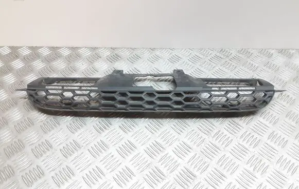Honda HR-V Front grill 71120S2HXJ000
