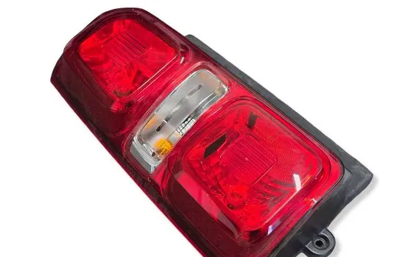 Peugeot Expert Rear/tail lights 9808243182 002203900