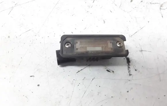 Volkswagen Golf V Number plate light 1J6943021B