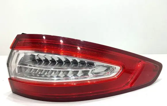 Ford Mondeo MK V Rear/tail lights DS73-13404-FJ
