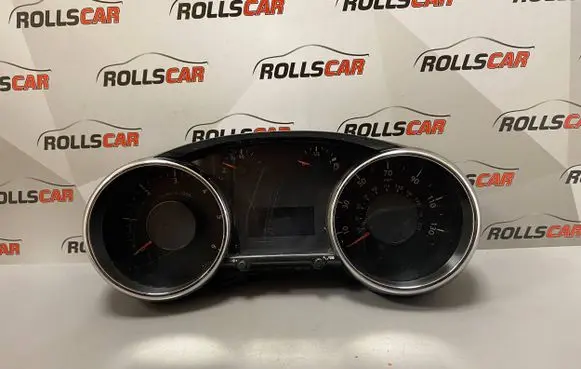 Peugeot 5008 Speedometer (instrument cluster) 9666175180 69189250U
