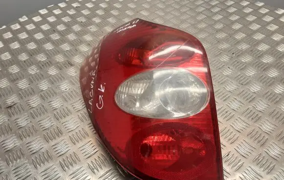 Renault Laguna II Rear/tail lights 8200002471