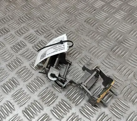 Volvo XC90 Tailgate/trunk/boot hinge 32296044
