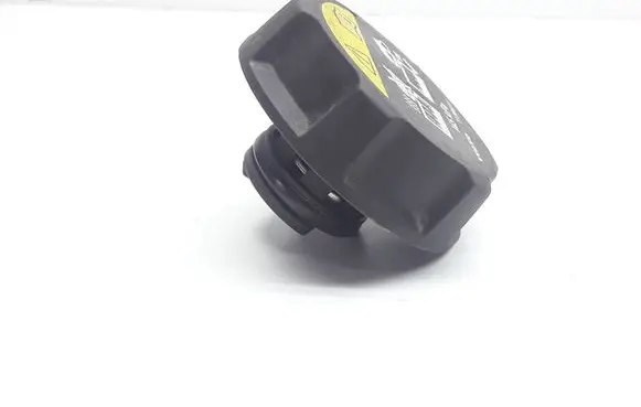 Volvo S90, V90 Coolant expansion tank/reservoir cap 31368311