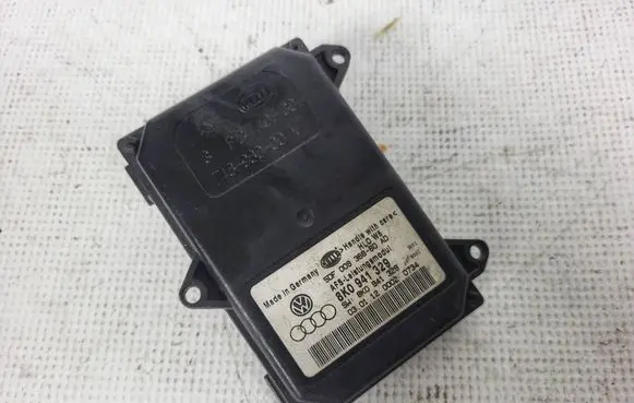 Audi A4 S4 B8 8K Headlight ballast module Xenon 8K0941329 5DF00936860