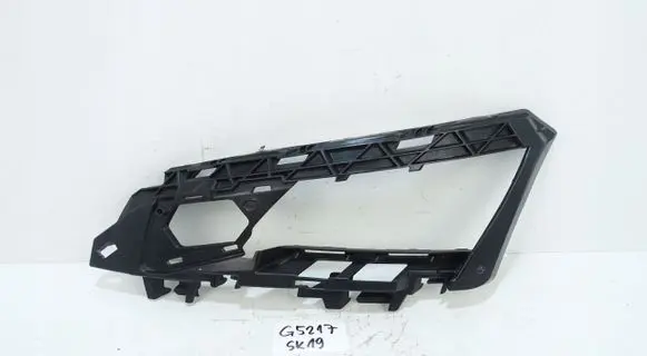 Skoda Kodiaq Front bumper mounting bracket 565807055