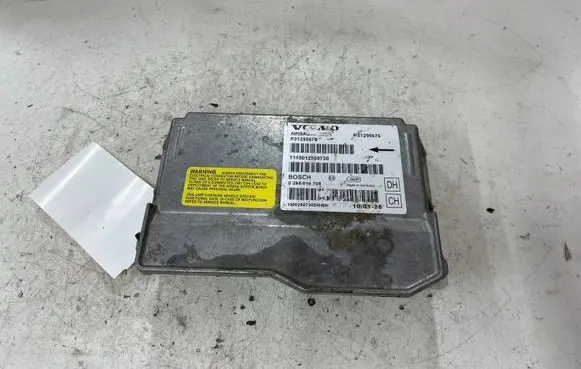 Volvo V70 Airbag control unit/module P31295676 0285010709