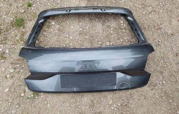 Audi Q2 - Truck tailgate