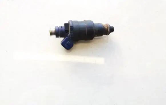 Renault Megane I Fuel injector 866313