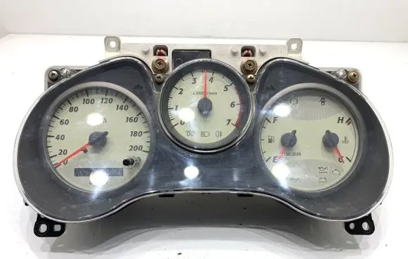 Speedometer (instrument cluster)