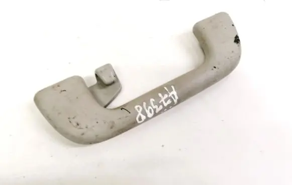 Toyota Avensis T270 Rear interior roof grab handle L1020373